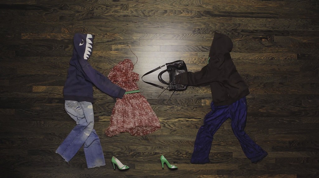 빨래 바구니 옷가지로 만든 르와르 애니메이션 | 인스티즈