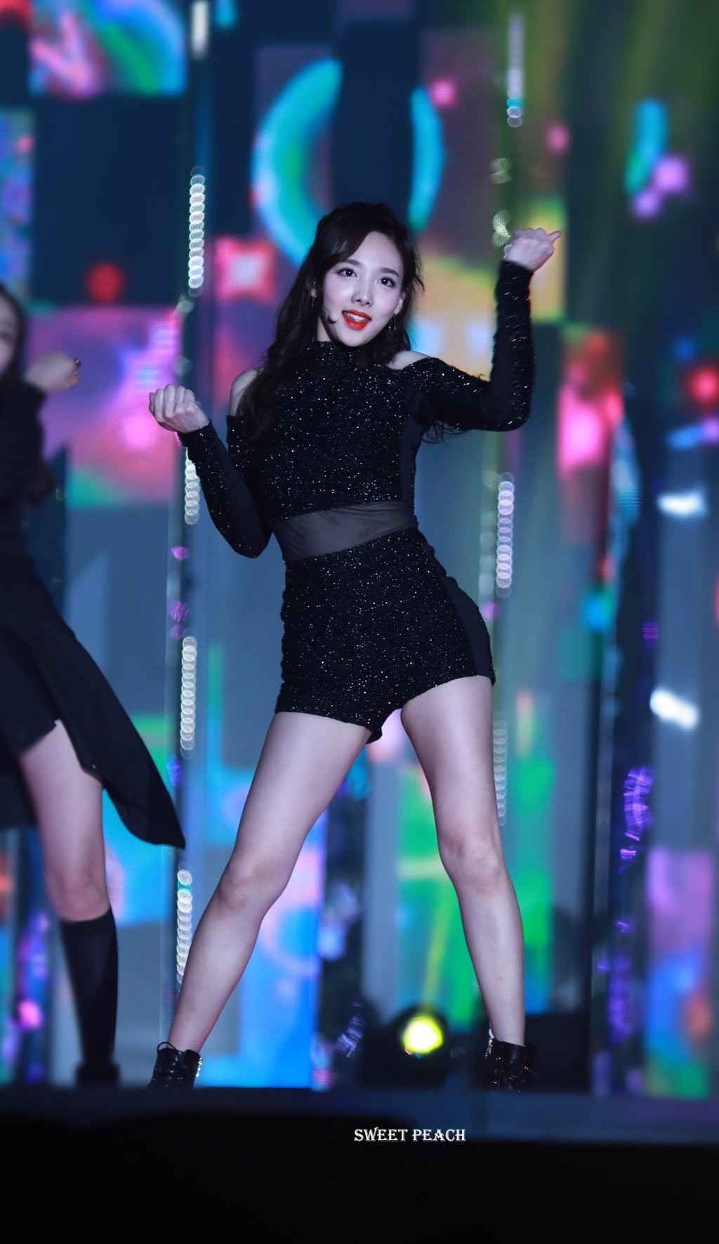 Sexy한 나연이 ㅋ 161226 스브스 가요대전 | 인스티즈