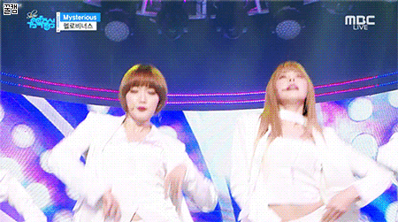 순백의 매니쉬 헬로비너스 | 인스티즈