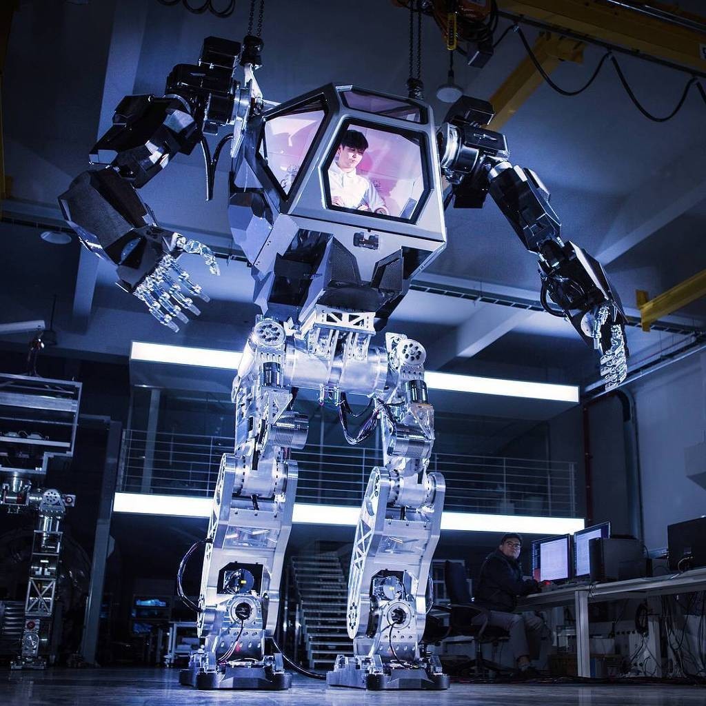 한국미래기술 4.2미터 짜리 2족 보행 로봇 개발 성공 | 인스티즈