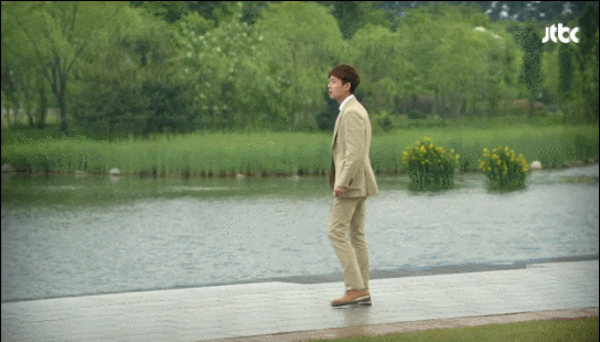 여주랑 헤어졌는데 남주가 이상한 사람일때.gif | 인스티즈