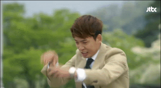 여주랑 헤어졌는데 남주가 이상한 사람일때.gif | 인스티즈