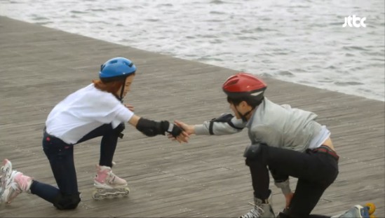 여주랑 헤어졌는데 남주가 이상한 사람일때.gif | 인스티즈