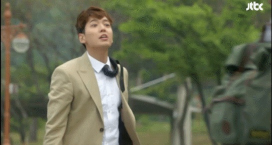 여주랑 헤어졌는데 남주가 이상한 사람일때.gif | 인스티즈