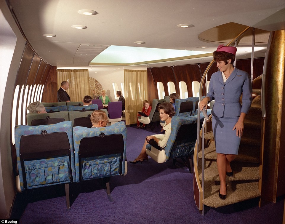 60년대 비행기 이코노미 사진을 보고 흥미돋아 찾아보는 6,70년대 비행기 내부 모습 | 인스티즈