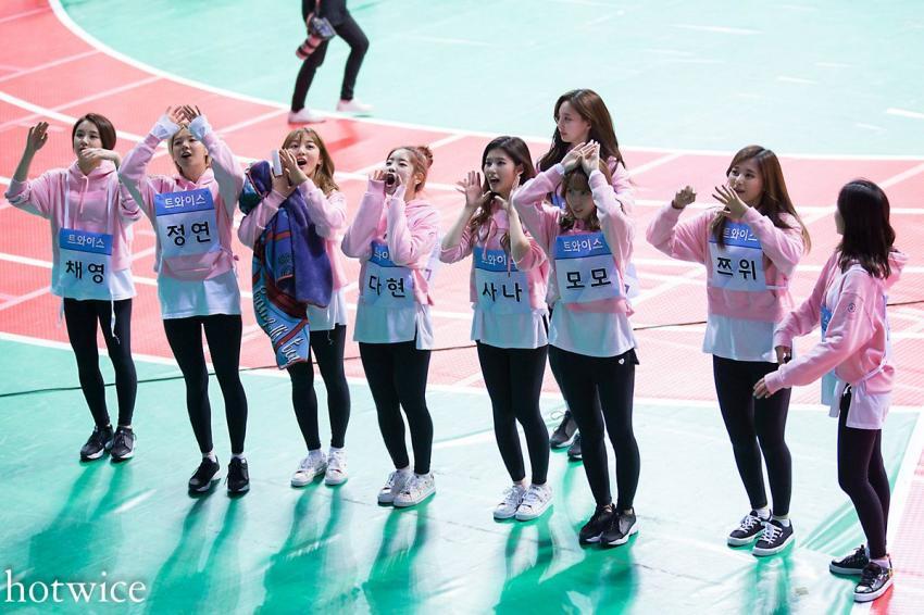 그랑죠 X 트와이스 콜라보.gif | 인스티즈