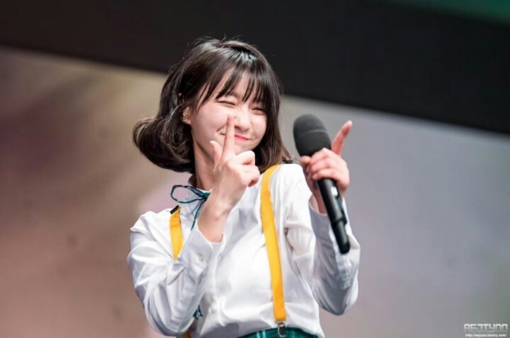 오마이걸 비주얼 투톱.jpg | 인스티즈