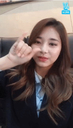 [twice] 영화제목 말했더니 통성명 하는 쯔위.swf | 인스티즈