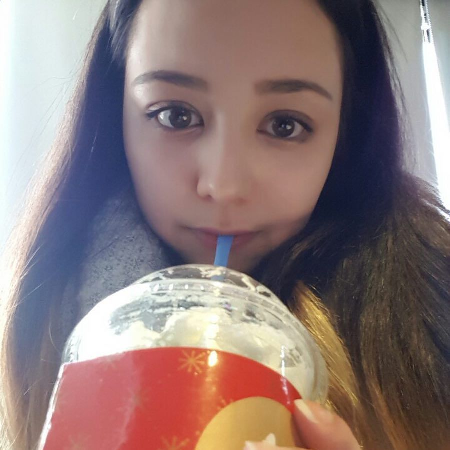 엉뚱발랄 엘리의 한국생활 만렙도전기 | 인스티즈