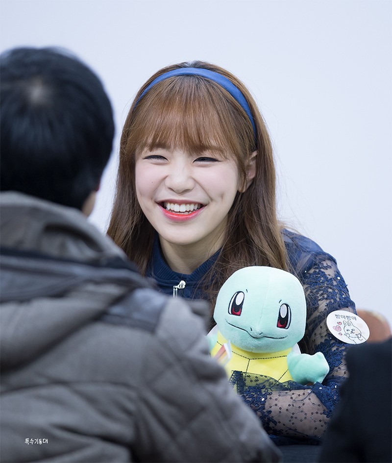 완전 덕후몰이상인 에이프릴 새멤버 레이첼.jpgif | 인스티즈