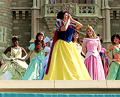  디즈니랜드에 가면 만날수있는 디즈니스타들.jpg | 인스티즈