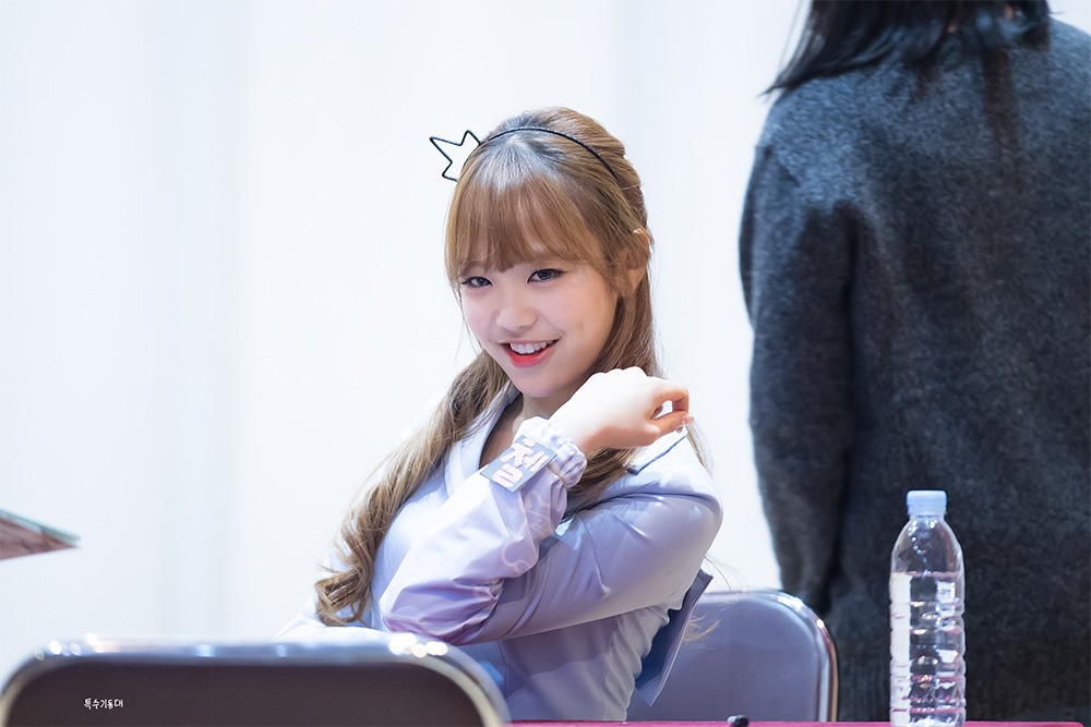 완전 덕후몰이상인 에이프릴 새멤버 레이첼.jpgif | 인스티즈