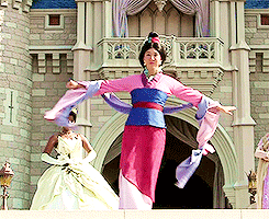  디즈니랜드에 가면 만날수있는 디즈니스타들.jpg | 인스티즈