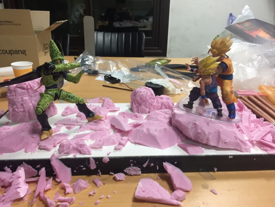 여친 빼고 다 만드는 루리웹러(드래곤볼 디오라마 제작과정).jpg | 인스티즈