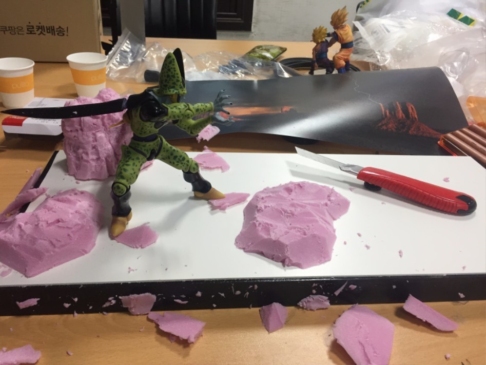 여친 빼고 다 만드는 루리웹러(드래곤볼 디오라마 제작과정).jpg | 인스티즈