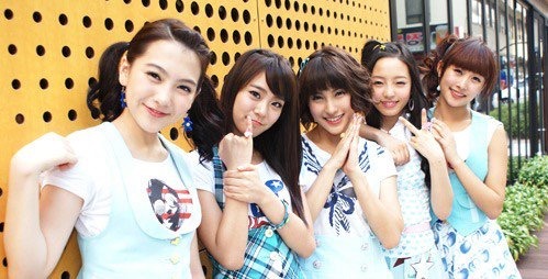 10년 전 오늘, 데뷔한 아이돌 그룹을 추억해보았다.....! | 인스티즈