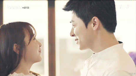 배우들의 아이디어와 애드립으로 탄생한 레전드 키스신 | 인스티즈