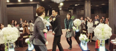 [질투의화신] 시청자들을 초대한 것 같았던 신나리 크리스마스 이브 결혼식 연출.jpgif | 인스티즈