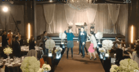 [질투의화신] 시청자들을 초대한 것 같았던 신나리 크리스마스 이브 결혼식 연출.jpgif | 인스티즈