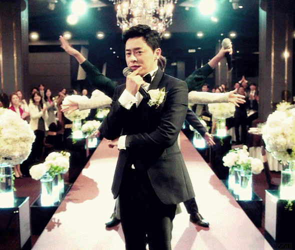 [질투의화신] 시청자들을 초대한 것 같았던 신나리 크리스마스 이브 결혼식 연출.jpgif | 인스티즈