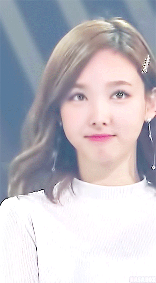 눈에서 별이 빛나는 아이돌 | 인스티즈