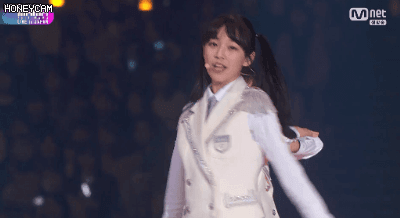 처음 본 치마 펄럭이는 춤 | 인스티즈