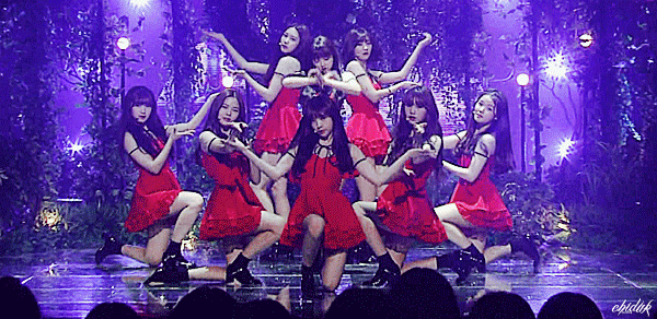 안무가 너무 예뻤던 오마이걸 클로저.gif | 인스티즈