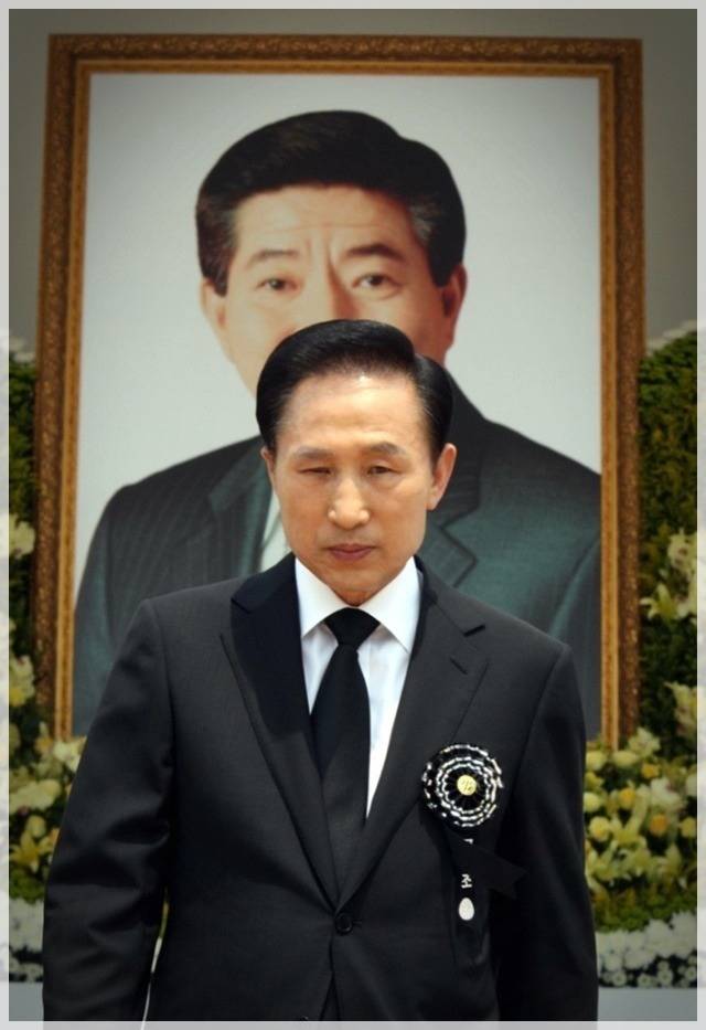 사진으로 보는 대한민국 정치 느와르 10년 .JPG | 인스티즈