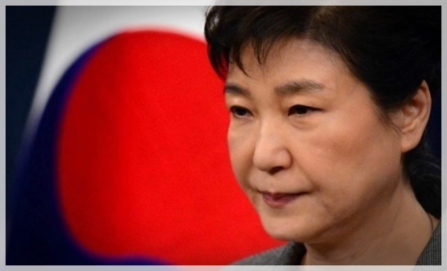 사진으로 보는 대한민국 정치 느와르 10년 .JPG | 인스티즈