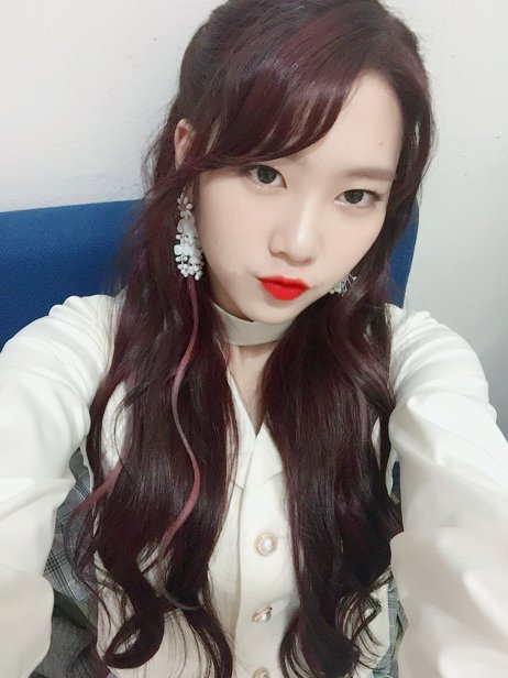 오마이걸의 언니스러운 동생과 동생스러운 언니 | 인스티즈