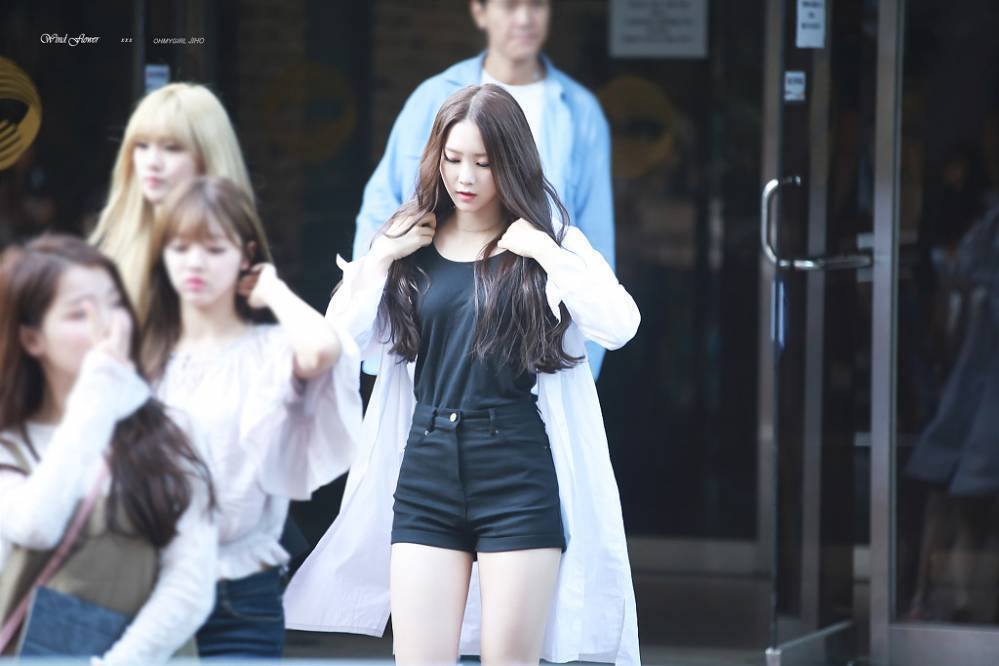 오마이걸의 언니스러운 동생과 동생스러운 언니 | 인스티즈