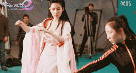 팬에게 테러 당한 유역비 | 인스티즈