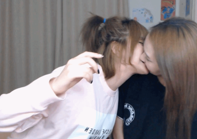 아프리카 여캠은 이 세 사람이 최고였고 이후 여캠은 단지 응용에 불과하다 | 인스티즈