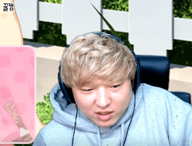 미연시하던 풍월량 표정변화.swf | 인스티즈