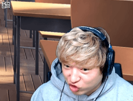 미연시하던 풍월량 표정변화.swf | 인스티즈