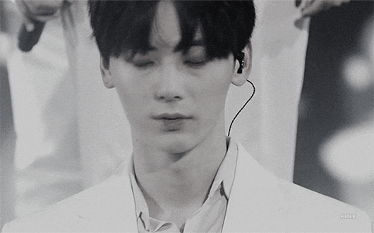 [워너원/뉴이스트/황민현] 이중인격 우리 황과장님​ 上 | 인스티즈