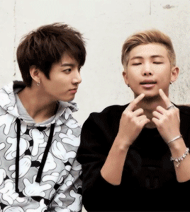 아아 솔직히 희귀짤도 좋지만 무한저장하게 되는 고전짤도 좋잖아? | 인스티즈