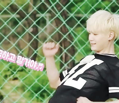 한 번 쯤은 봤을 윤기 짤들 (흔함주의) | 인스티즈