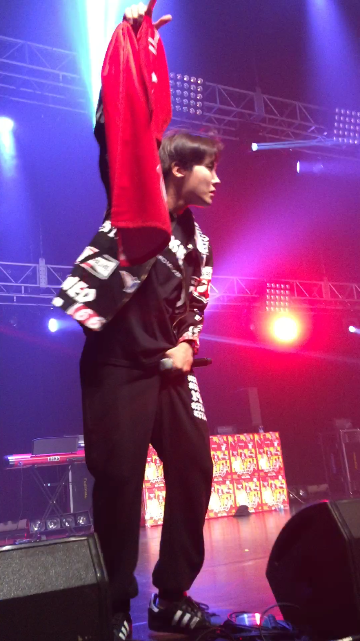 그렇게 따지면 나도 희귀짤 품 진심 아무도 없을듯 | 인스티즈