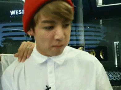 ㄱ 근데 국뷔는 솔직히 공개적인 떡밥 얼마 없는 듯 | 인스티즈