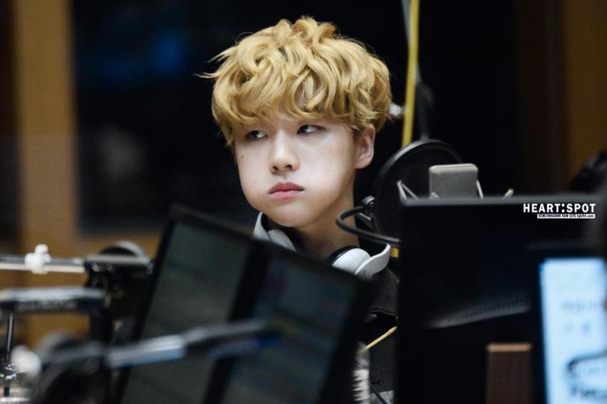 먹을 때 정말 다람쥐같은 아이돌ㅠㅠㅠㅠㅠㅠ.jpg (입덕주의) | 인스티즈