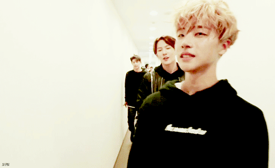 맏형 키 작다고 놀리면서 행복해하는 아이돌ㅋㅋㅋㅋㅋㅋㅋㅋㅋㅋ.jpg | 인스티즈