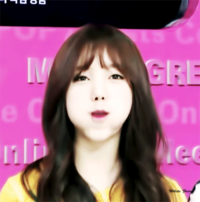 얼굴과 몸매가 딴판인 아이돌 | 인스티즈