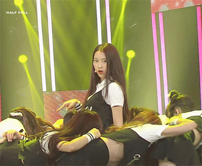 웃다가 진짜 기절한것같은 아이돌ㅋㅋㅋㅋㅋㅋ(feat.주간아) | 인스티즈