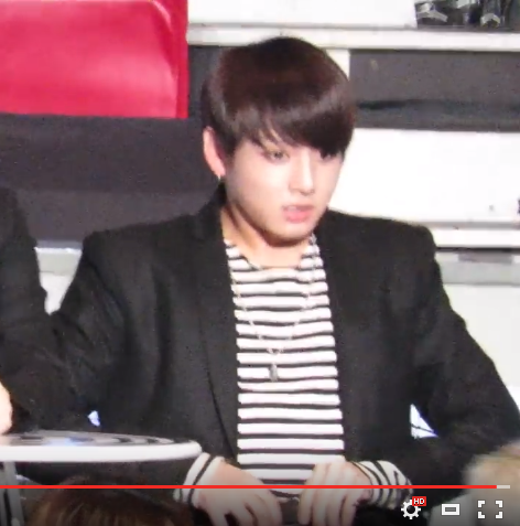 정국이 살오르니까 진짜 단거네..단거...ㄷㄷ | 인스티즈