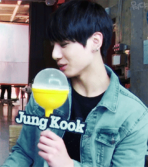 꾹기자: 전정국 씨는 지금, 무슨 생각을 하고 계시나요? | 인스티즈