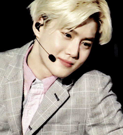 수호는 어떻게 이렇게 생겼을까 | 인스티즈