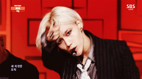 샤이니) 심장폭행하는 태민 직캠(그 유명하다는 그날 맞습니다...) | 인스티즈