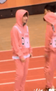 ㄱ 아무래도 정국이는 눈치챘고 태형이는 몰라 (와칭뷔 국뷔) | 인스티즈