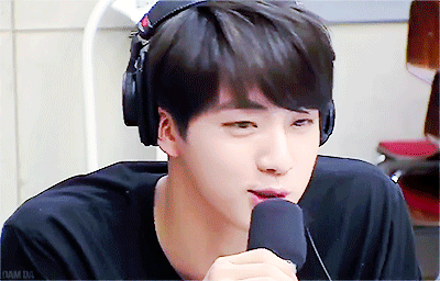 [방탄소년단/태태] 반인반수 아기 태태 강아지'ㅅ' 100편 기념 지니지니~ | 인스티즈